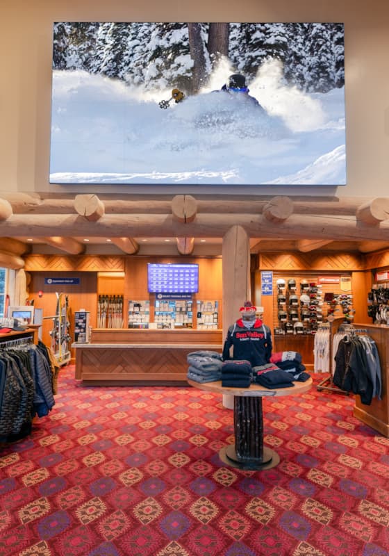 svr_warmspringslodge_petelanes_ws_rental_retail_winter_2019_dondero_steve_1